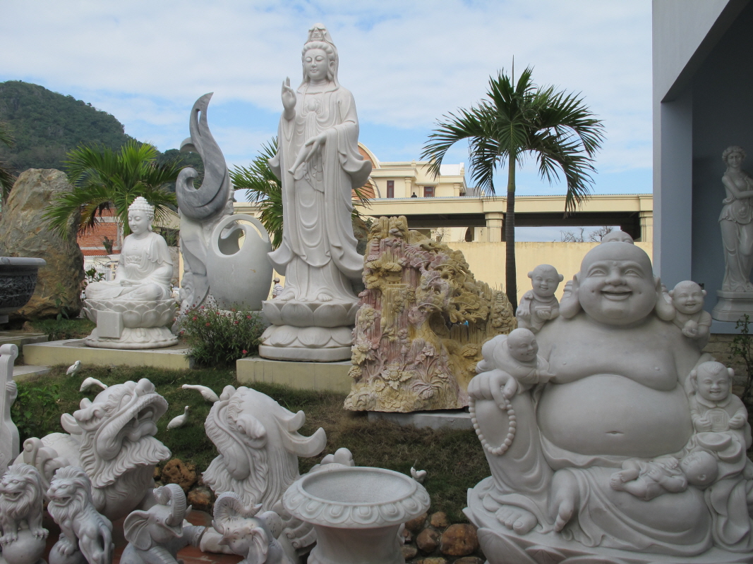 베트남석 조각 (1).jpg