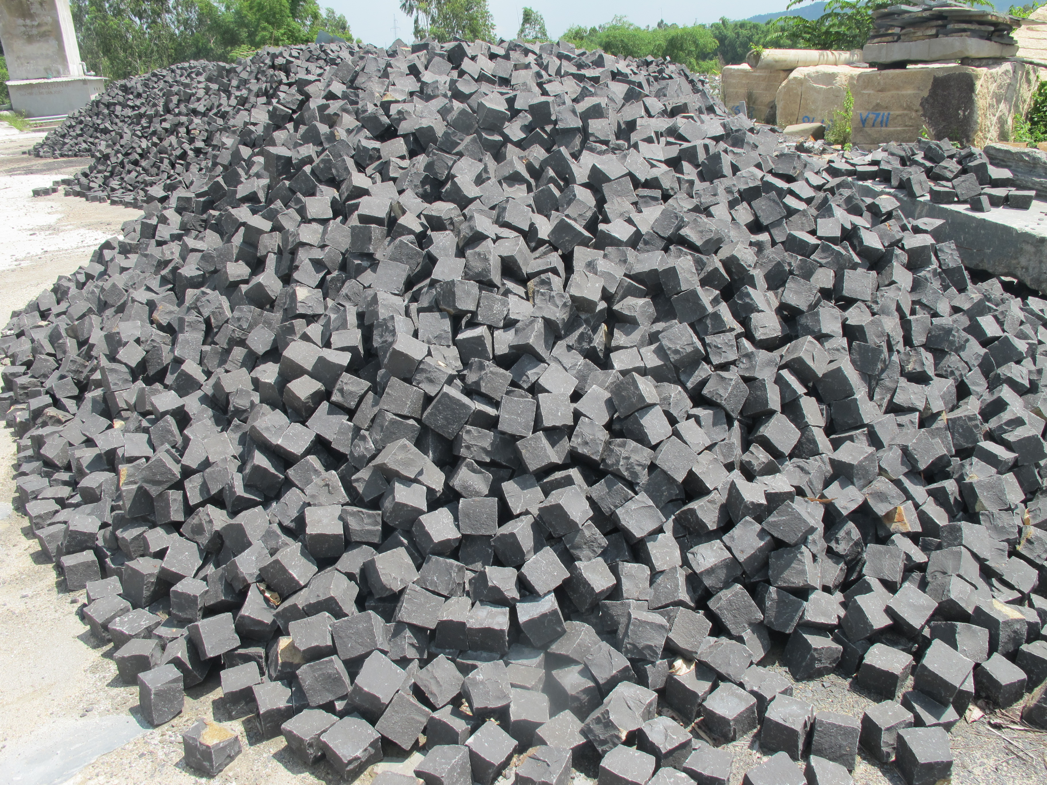 쪼갠사구석 02.jpg